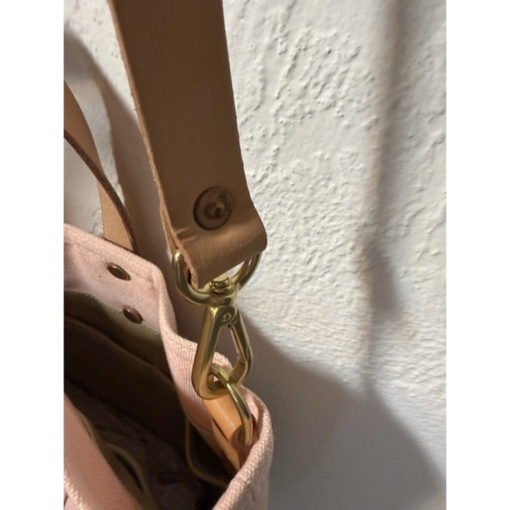 North End Bag Co The MARTIN Tote Bag Peachy Pink Canvas & Leather Trim Crossbody - Picture 7 of 15